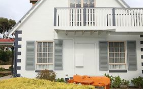 Swansea Cottages & Lodge Suites